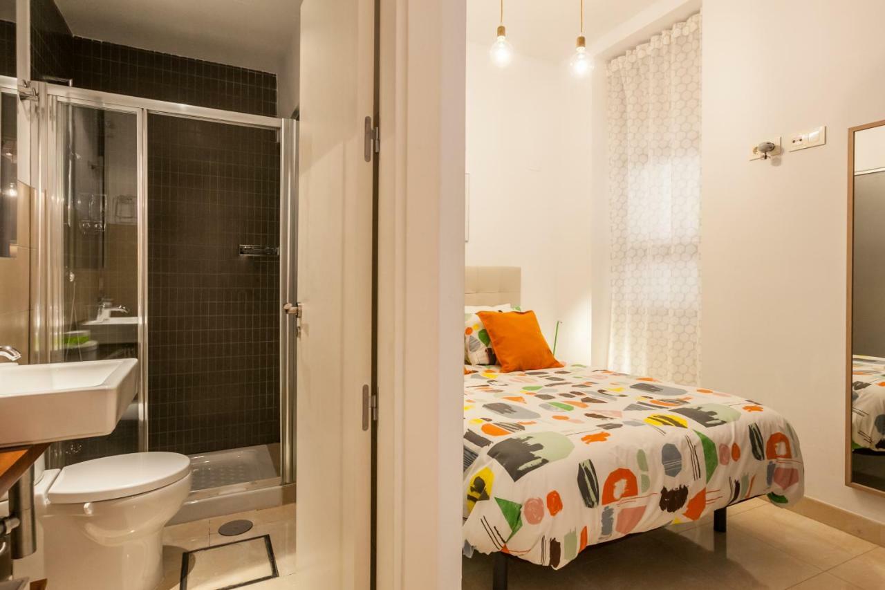 Homefeel Alameda Sevilla Bagian luar foto